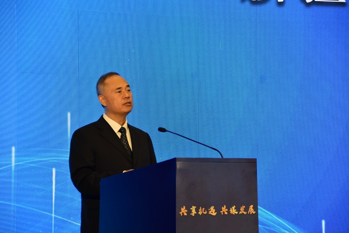 20230922嚴昊主席出席2023新疆·阿克蘇地區(qū)——上海產業(yè)合作對接會3.jpg