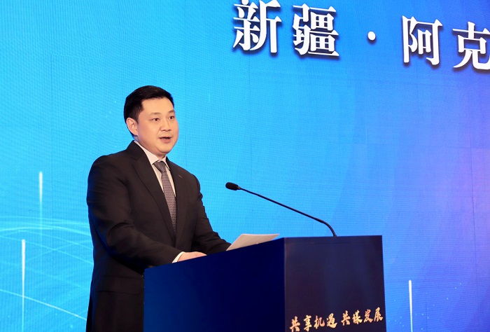20230922嚴昊主席出席2023新疆·阿克蘇地區(qū)——上海產業(yè)合作對接會5 - 副本.jpg