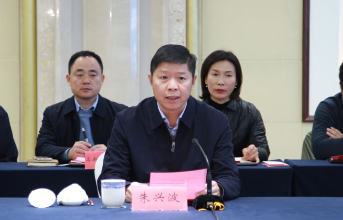 20231201嚴(yán)昊主席見(jiàn)證連云港大圣傳奇樂(lè)園項(xiàng)目合作簽約4.jpg